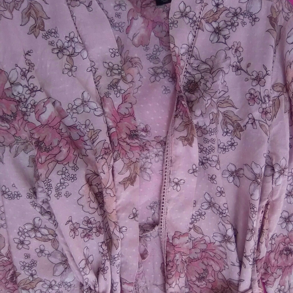 ๐ฆ TAHARI Peony Sleepwear - Picture 3 of 3